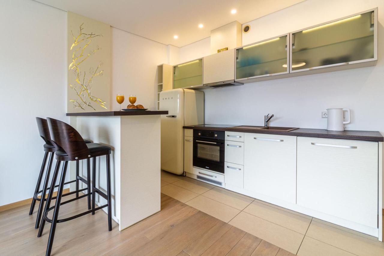 Cohost I Sunny Center Apt, Covered Parking, Balcony & Self Check-In Kaunas Exterior photo