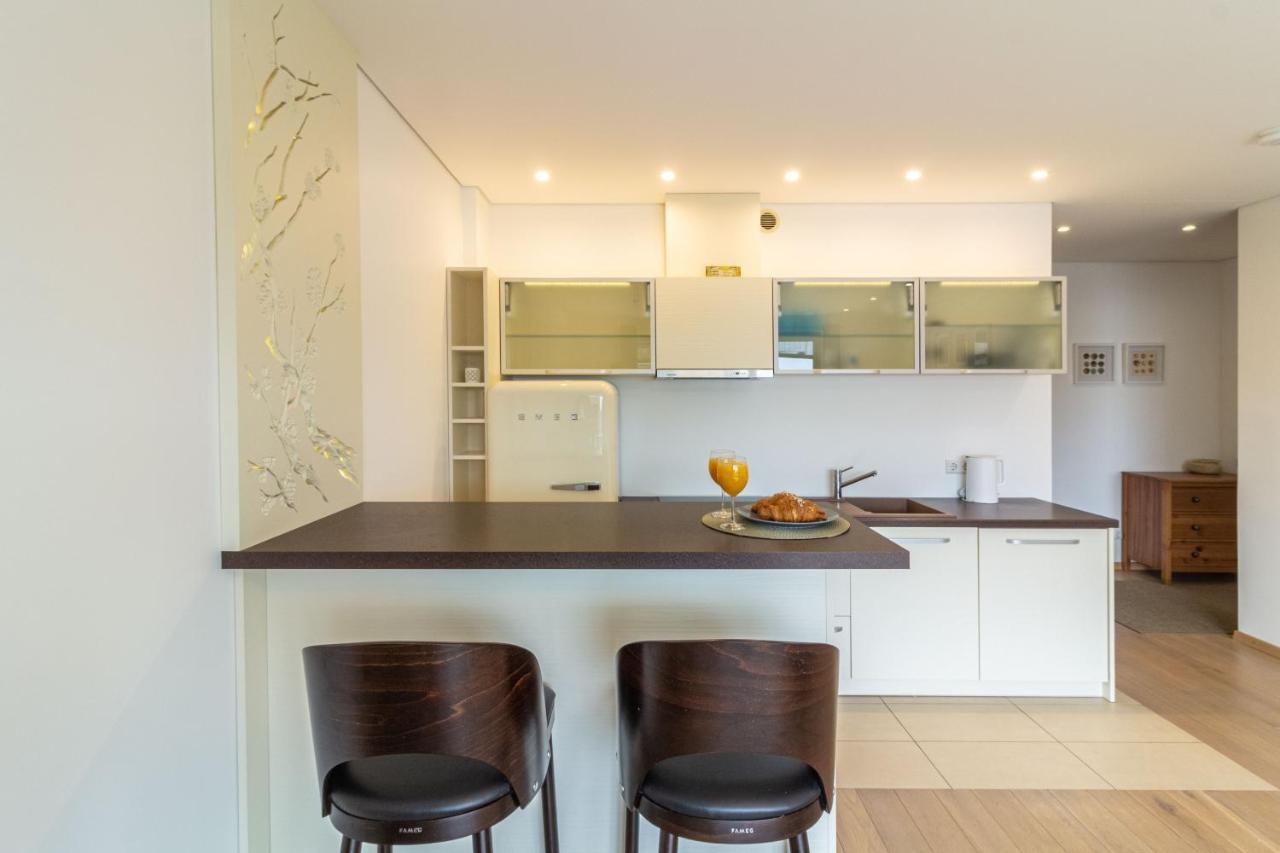 Cohost I Sunny Center Apt, Covered Parking, Balcony & Self Check-In Kaunas Exterior photo