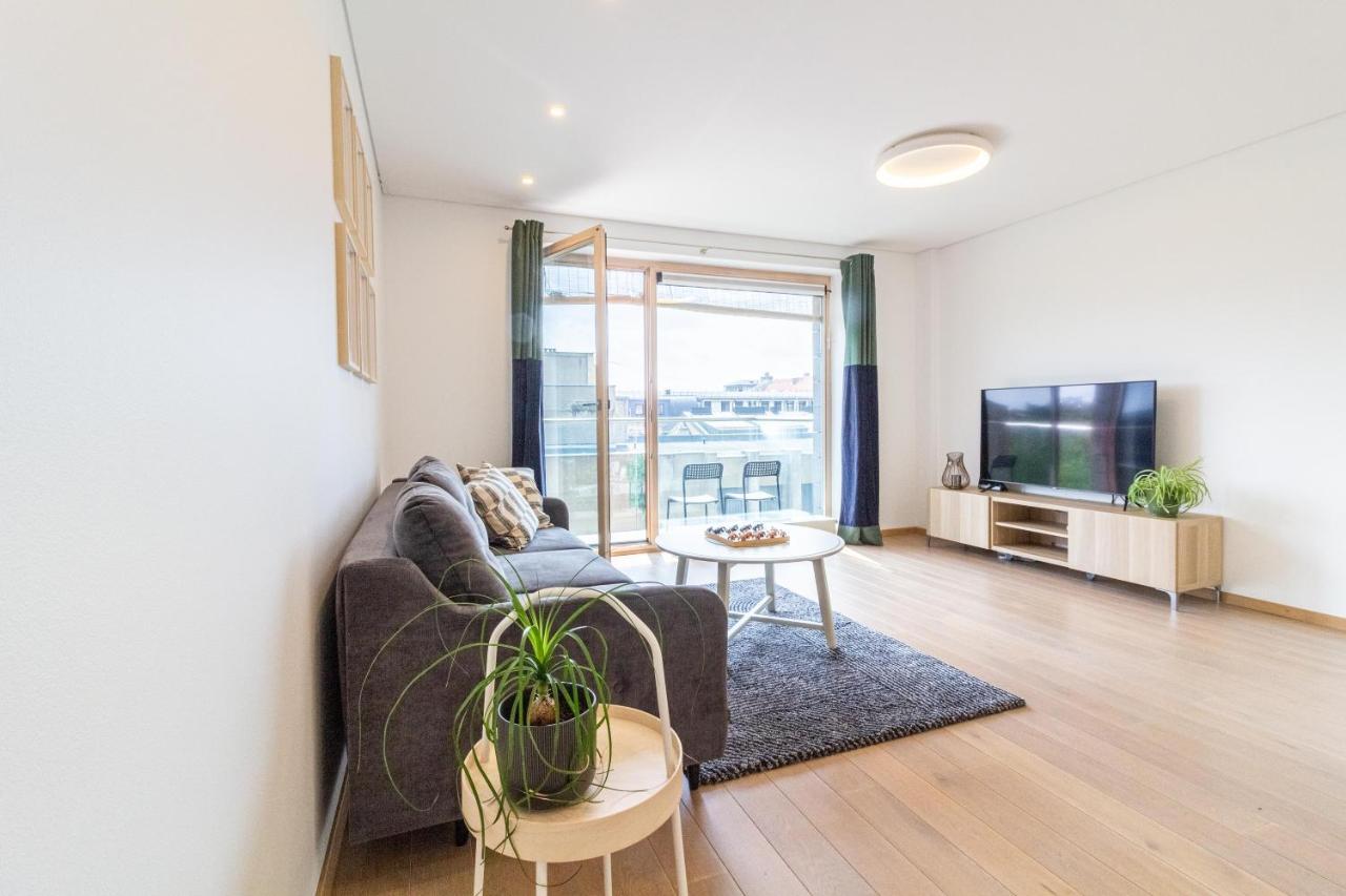 Cohost I Sunny Center Apt, Covered Parking, Balcony & Self Check-In Kaunas Exterior photo